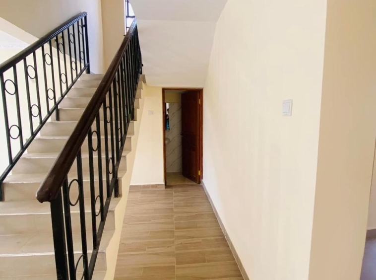 WhatsApp Image 2024-07-08 at 14.18.27 (2)